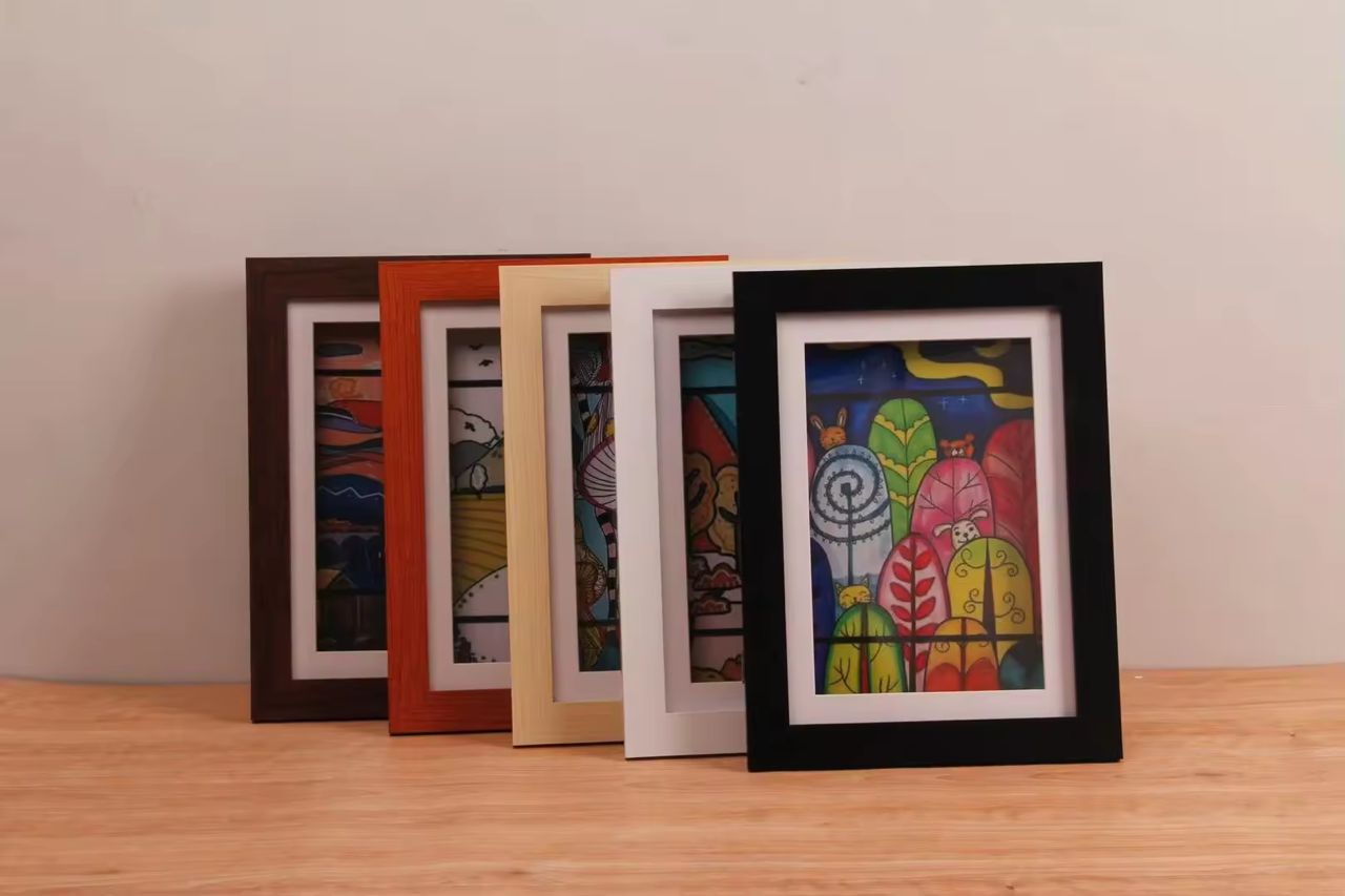 Cadre d’Art pour Enfants – Changez Facilement leurs Dessins | Ludikid.com